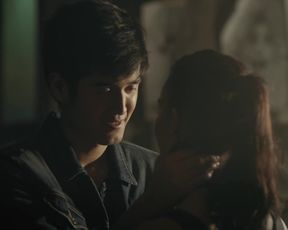 Hot scene Salvita Decorte Nude - Halfworlds s01e04 (2017) 