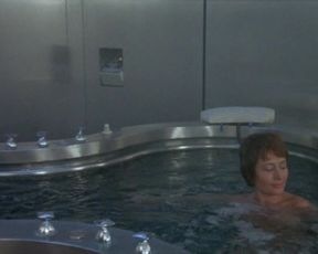 Annie Girardot - Traitement de choc