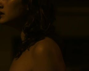 Lola Creton - Bastards (2013)