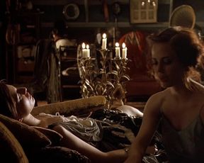 Celebs Maria Valverde, Eva Green nude - Cracks (2009)