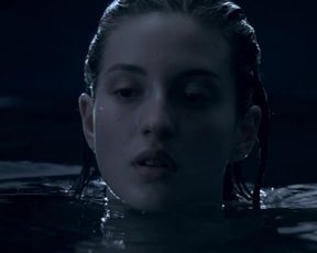 Celebs Maria Valverde, Eva Green nude - Cracks (2009)