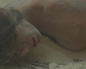 Explicit sex scene Marina Fois & Elodie Bouchez - Happy Few (2010) Adult video from the movie