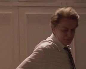 TV show scene Miriam Leone - 1992 S01E02 (2015) 