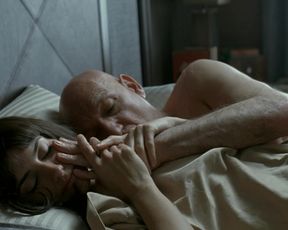 Penelope Cruz nude - Elegy (2008)