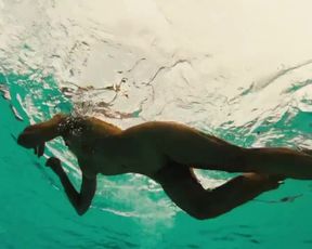 Irina Voronina Nude - Piranha 3DD (2012)