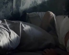 Marisol Ribeiro, Priscilla Sol, Thaila Ayala - Apneia (2015)