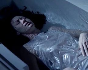 Marisol Ribeiro, Priscilla Sol, Thaila Ayala - Apneia (2015)