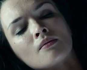 TV show scene Paulina Andreeva nude - Metod S01E01-04 (2015) 