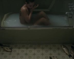 Hot actress Sara Mohr Nude - Red Dust (2014) 