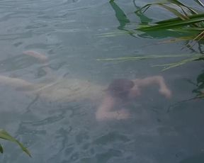 Naked scenes Kate Winslet nude - Iris (2001)