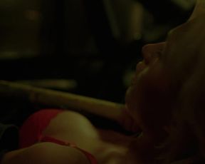 Paris Hilton Sexy nude - House of Wax (2005)