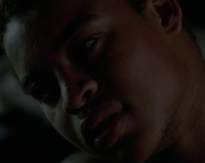 Paris Hilton Sexy nude - House of Wax (2005)