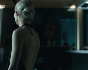 Sexy Mavie Hörbiger, Julia Koschitz - Spuren des Bösen. Begierde (2016) TV show scenes