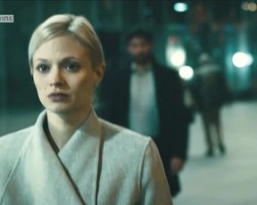 Sexy Mavie Hörbiger, Julia Koschitz - Spuren des Bösen. Begierde (2016) TV show scenes