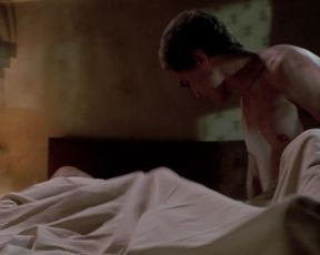 Ashley Judd nude - Bug (2006)