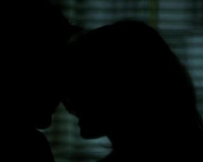 Rachel Weisz Sexy - Confidence (2003)