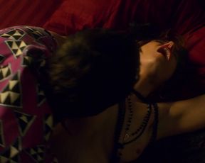 Actress Gwen Hollander Nude - Future Man s01e10 (2017) Nudity and Sex in TV Show