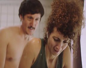 Naked scenes Irene Anula Sexy - Insuficiente (2017)