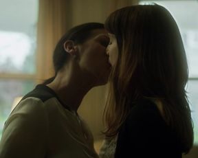 Celebrity Lesbian Video - Rooney Mara, Catherine Zeta-Jones Nude - Side effects (2012) 