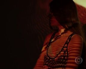 Sexy Camila Queiroz, Grazi Massafera Nude - Verdades Secretas (2015) Ep.6.7.8