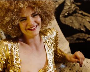 Hot actress Dasniya Sommer nude in crazy movie - Affenkonig (Monkey King) (2016) 