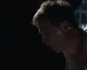 Actress Emily Vere Nicoll Nude - Black Mirror s04e06 (2017) TV Show Sex Scenes