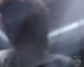 Hot celebs video Laura Vandervoort nude - Bitten (2015) 