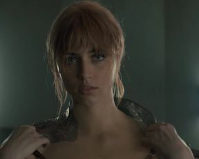 Hot scene Ana de Armas Nude - Blade Runner 2049 (2017) 