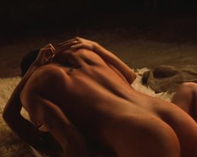 Hot celebs video Heather Graham - Killing Me Softly (2002) 