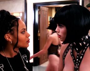 Celebs Elizabeth Berkley, Gina Gershon Nude - Showgirls (1995)