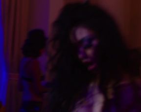 Naked scenes Heather Rae Young, Chasty Ballesteros nude - Internship (2013)