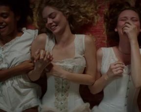 Naked scene Samara Weaving, Madeleine Madden Nude - Picnic at Hanging Rock s01e02-03 (2018) TV show nudity video