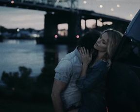 Naked scene Ellen Hollman nude - Six s01e03 (2017) side boob TV show nudity video