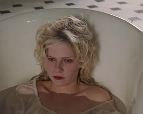 Sexy Kirsten Dunst Nude - Marie Antoinette (2006) 