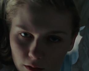 Sexy Kirsten Dunst Nude - Marie Antoinette (2006) 