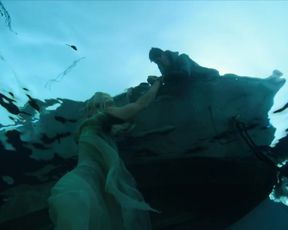 Sexy Nalani Wakita Nude - Altered Carbon s01e02 (2018) TV show scenes