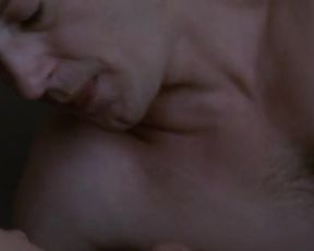 Hot scene Julie Gayet Nude - Sans laisser de traces (2010) 