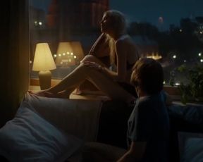 Hot actress Alina Tomnikov Nude - Donna s01 (2018) 