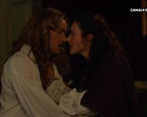 Naked scene Marie Askehave Nude - Versailles s03e08 (2018) TV show nudity video