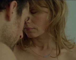 Toinette Laquière, Camille Voglaire, Chloé Petit Nude - Transferts (2017)