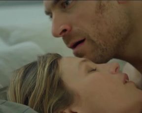 Toinette Laquière, Camille Voglaire, Chloé Petit Nude - Transferts (2017)