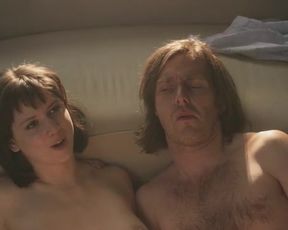 Romy Lauwers Nude - Het Leven Is Vurrukkulluk (2018)