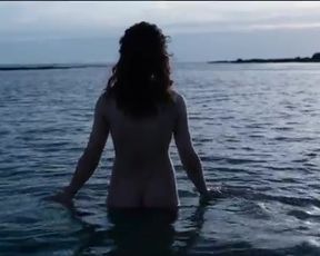 Sexy Laura Dupré, Angélique Vergara, Anna Zakharova Nude - Ma Loute (2016) 