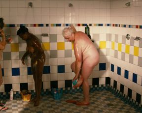 Hot scene Michelle Williams, Sarah Silverman nude - Take This Waltz (2011) 
