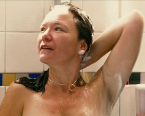 Hot scene Michelle Williams, Sarah Silverman nude - Take This Waltz (2011) 