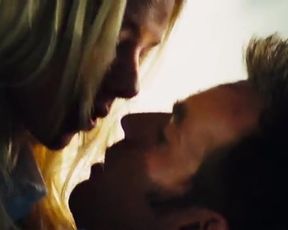 Sexy Scarlett Johansson Sexy - The Island (2005) TV show scenes