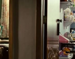 Sexy Leandra Leal, Thalita Carauta Nude - O Lobo atras da Porta (2013) 