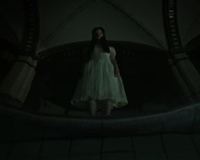 Mia Goth, Annette Lober - A Cure For Wellness (2016)