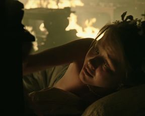 Mia Goth, Annette Lober - A Cure For Wellness (2016)