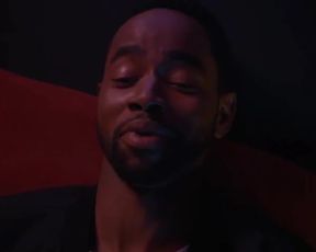 Sexy Nikki Vanderdyz Nude - Insecure s01e08 (US 2016) 